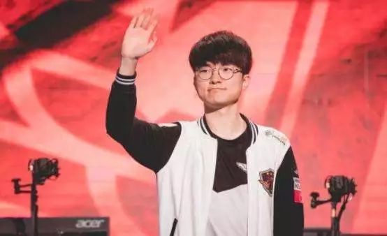 运动员们的 运动员们的