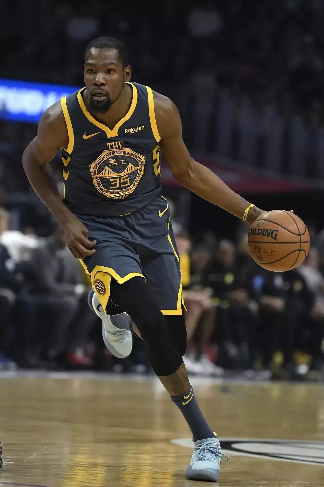 整个场上的 整个场上的